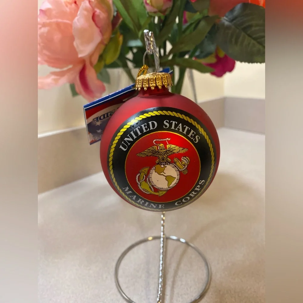 USMC Christmas Ornament - Picture 2 of 4